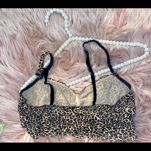 SOLD✨VICTORIA'S SECRET PINK Leopard Cheetah Lace Bralette, Size Large - Picture 6 of 7